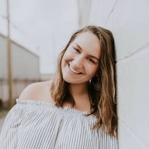 Meet your Posher, Avery